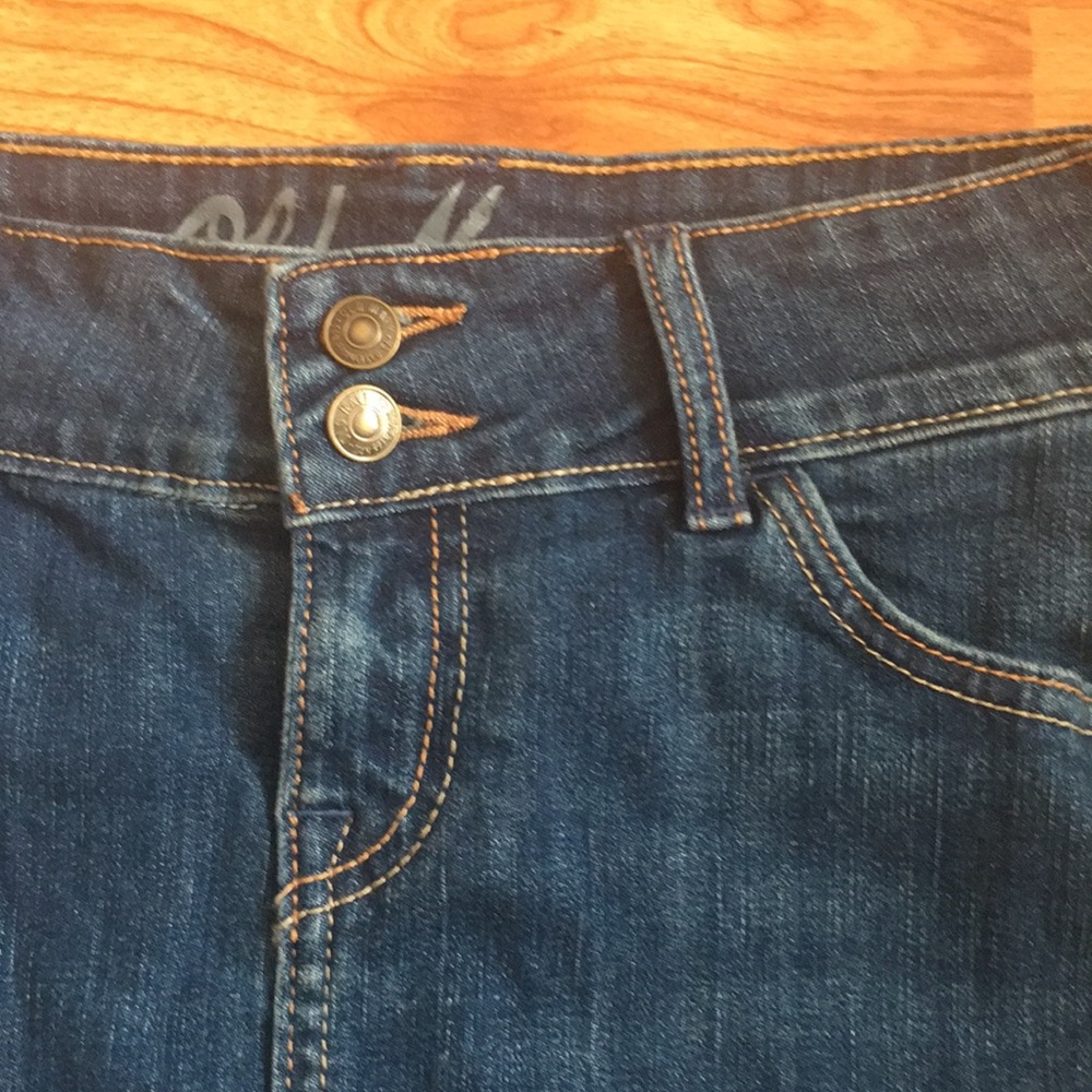 Denim Skirt - Old Navy - Picture 2 of 3